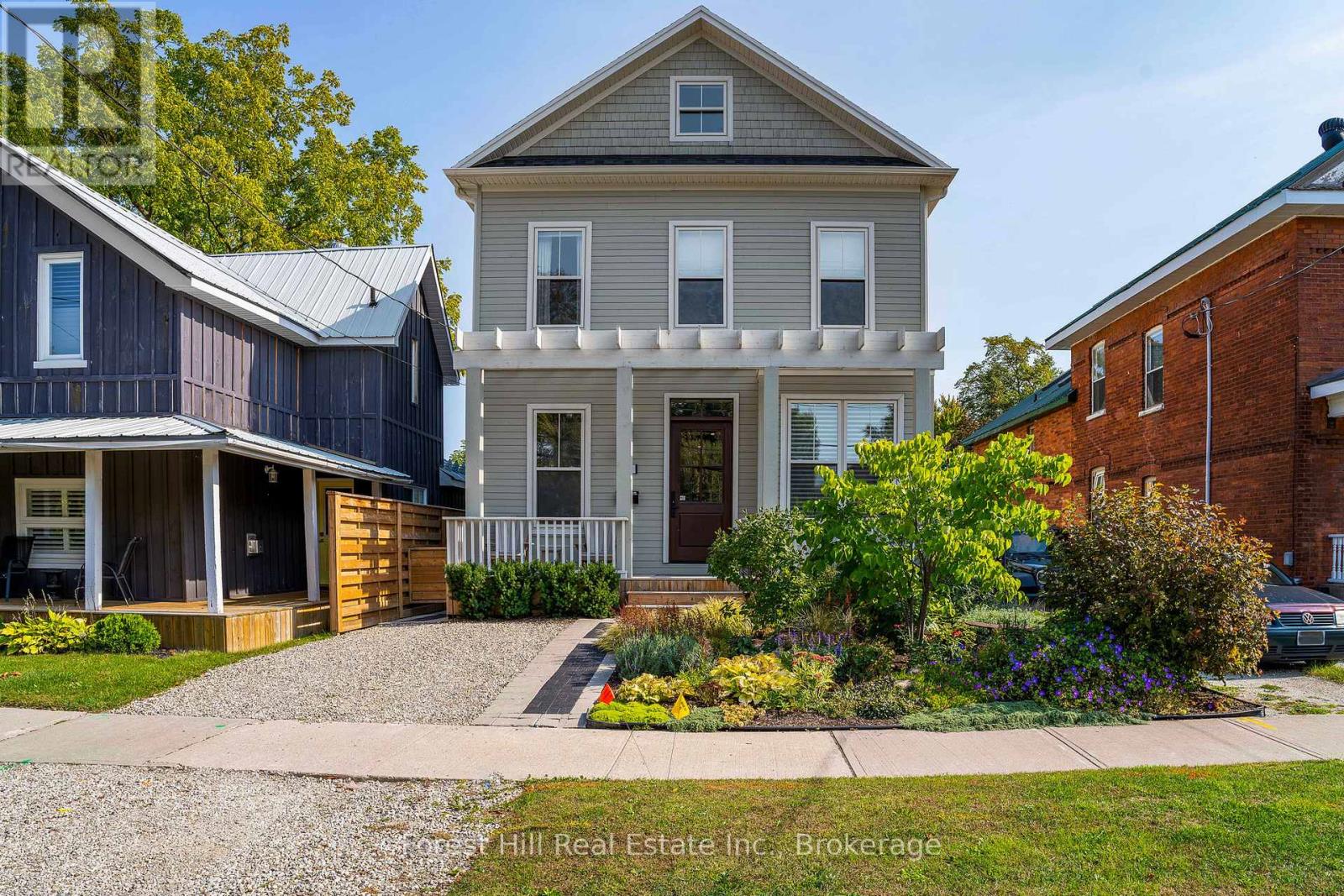 97 BEECH STREET, Collingwood, Ontario