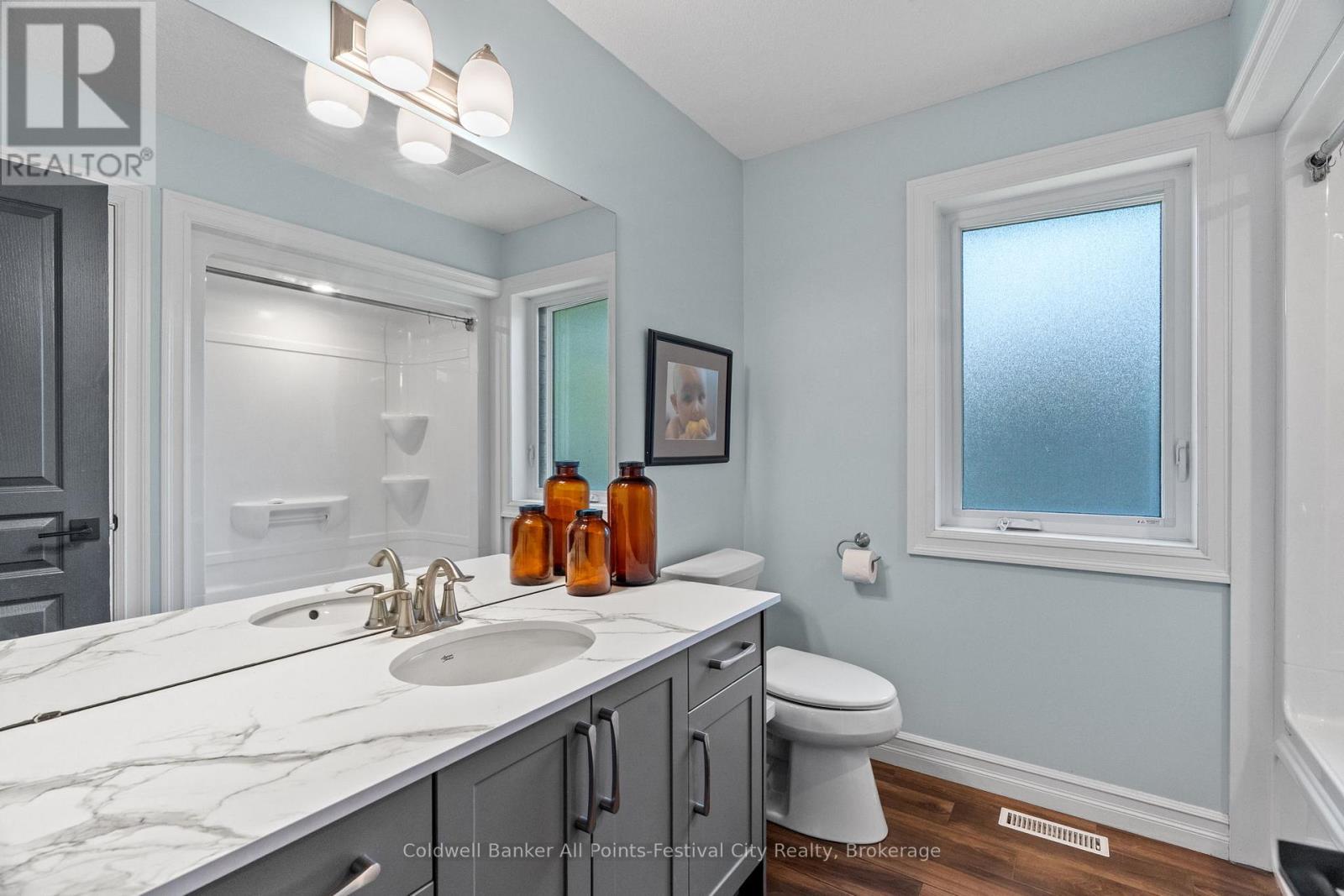 186 Hincks Street, Goderich, Ontario  N7A 3C8 - Photo 9 - X12225832