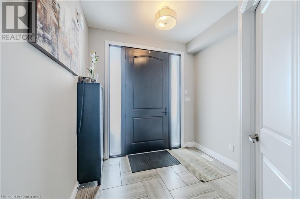 203 Carriage Way, Waterloo, Ontario  N2K 0C6 - Photo 5 - 40741496