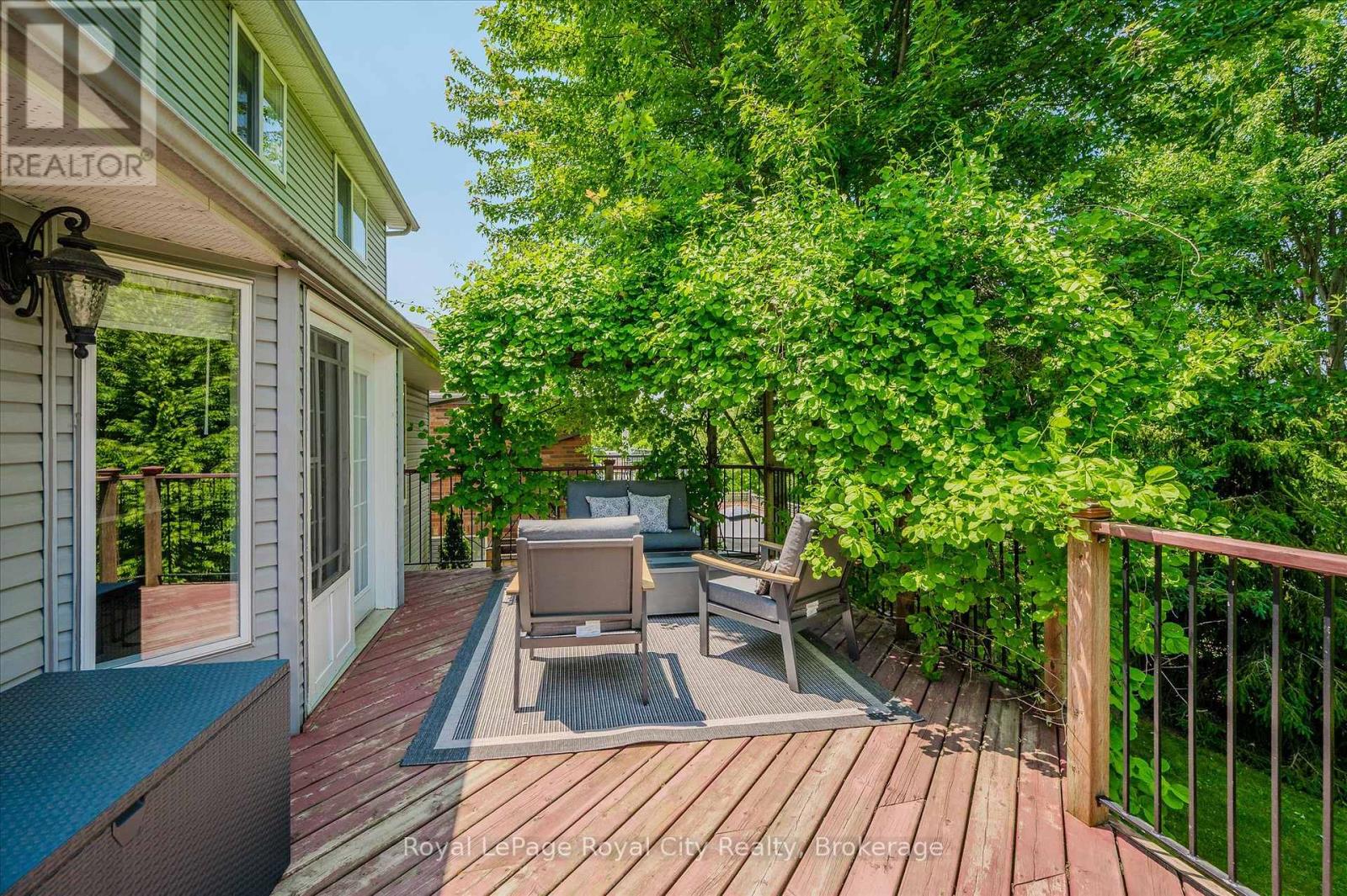 41 Munroe Crescent, Guelph, Ontario  N1G 5E5 - Photo 23 - X12225886