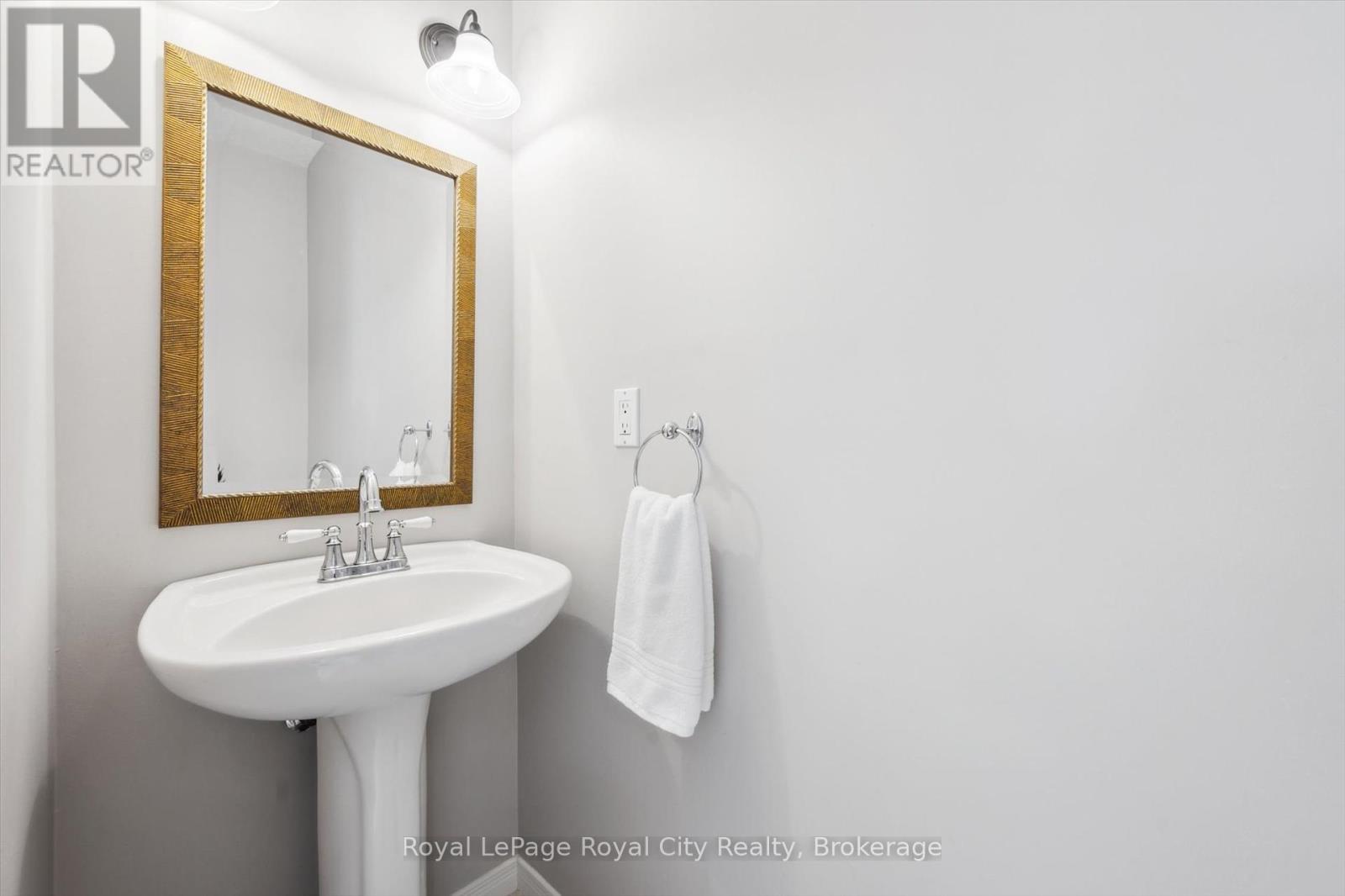41 Munroe Crescent, Guelph, Ontario  N1G 5E5 - Photo 26 - X12225886