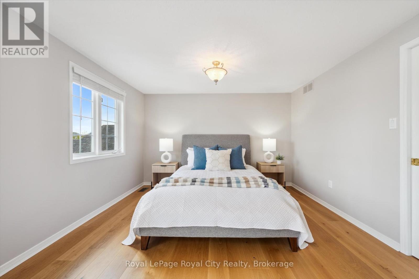41 Munroe Crescent, Guelph, Ontario  N1G 5E5 - Photo 28 - X12225886
