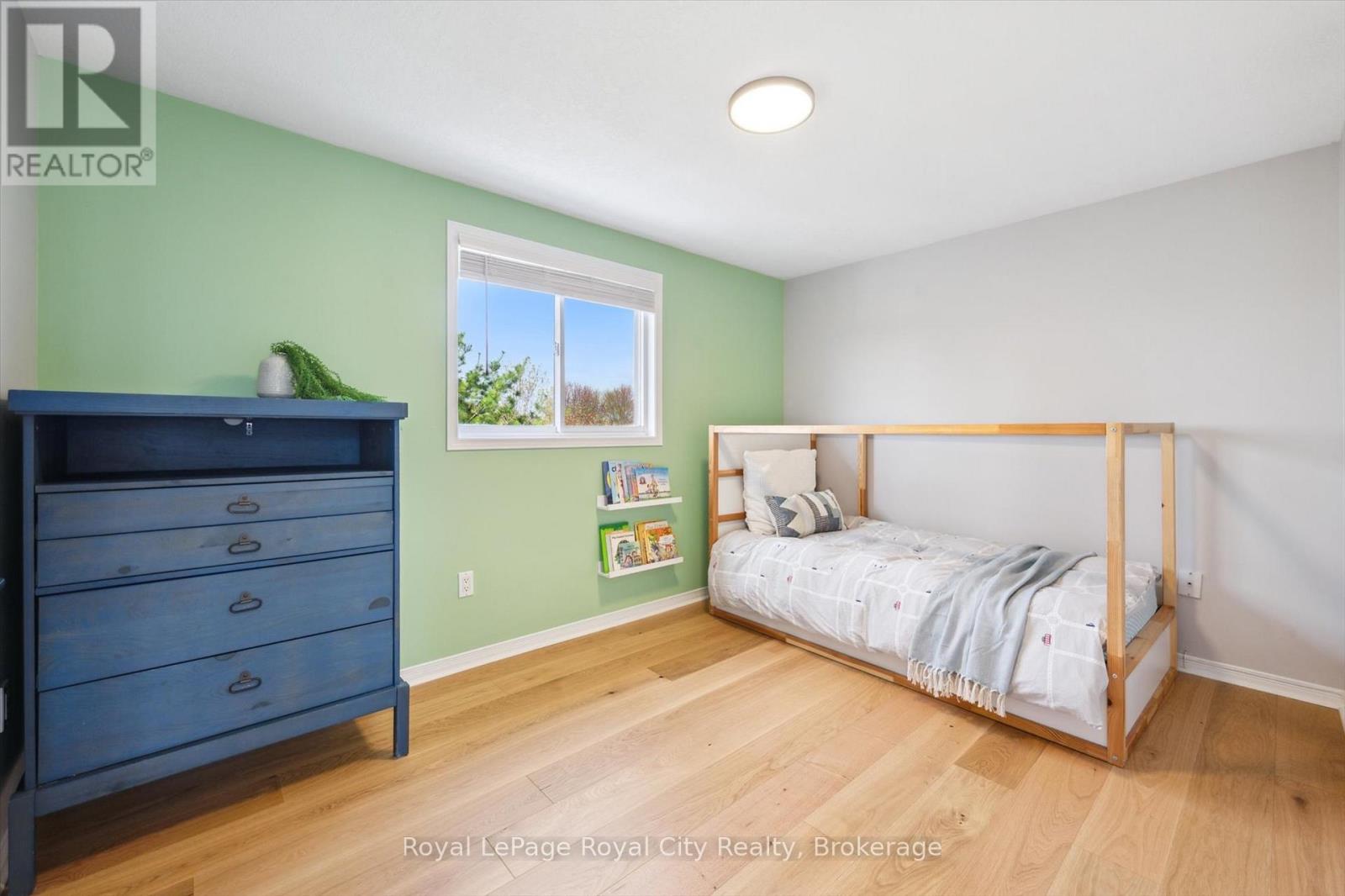 41 Munroe Crescent, Guelph, Ontario  N1G 5E5 - Photo 31 - X12225886