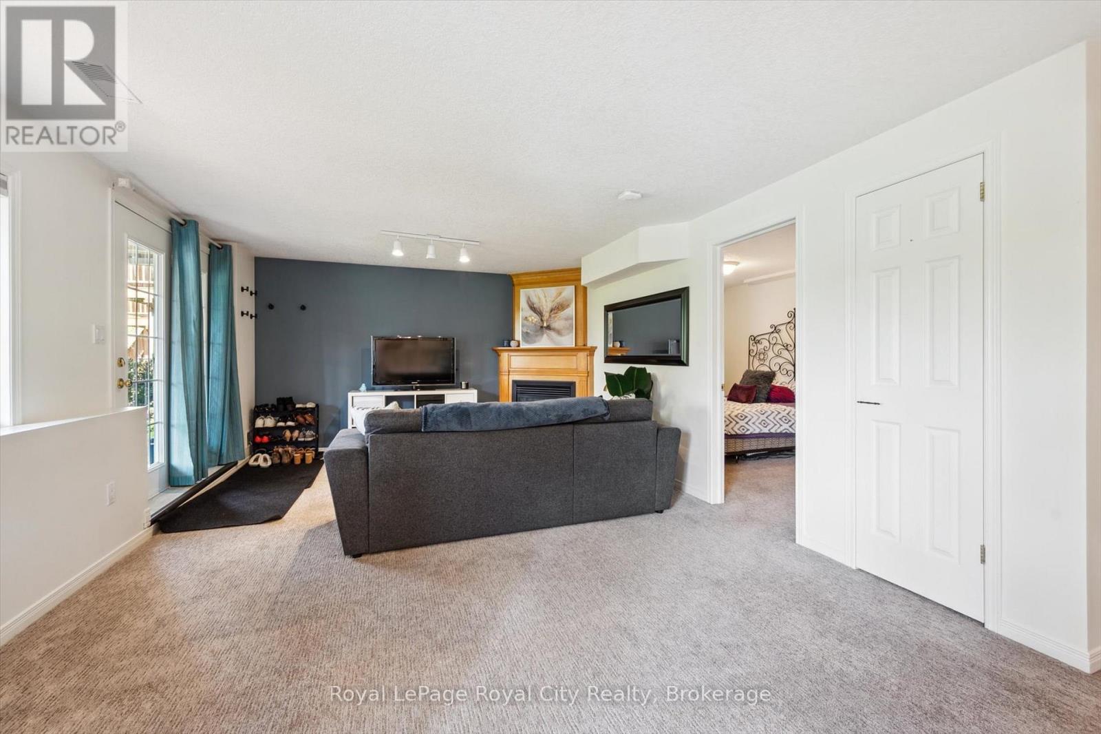 41 Munroe Crescent, Guelph, Ontario  N1G 5E5 - Photo 40 - X12225886