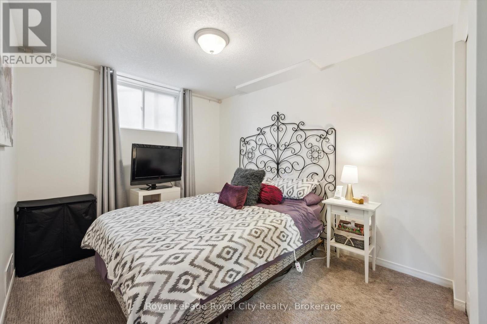 41 Munroe Crescent, Guelph, Ontario  N1G 5E5 - Photo 41 - X12225886