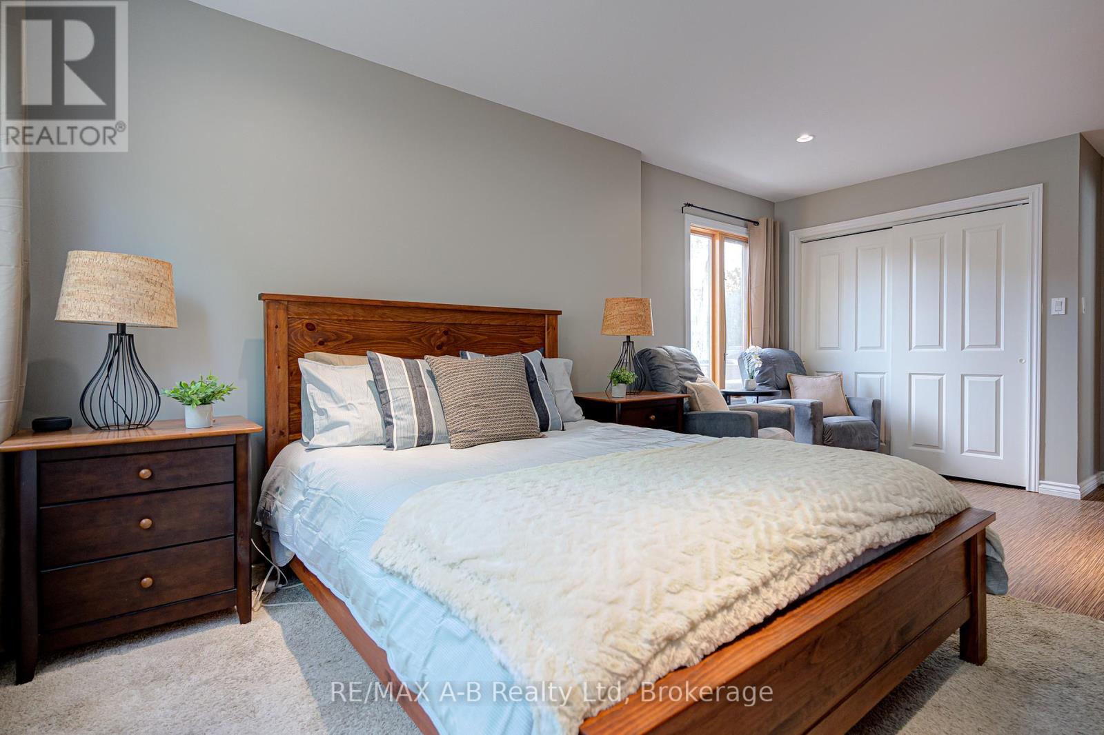 349 Nelson Street, Stratford, Ontario  N5A 2K7 - Photo 20 - X12225903