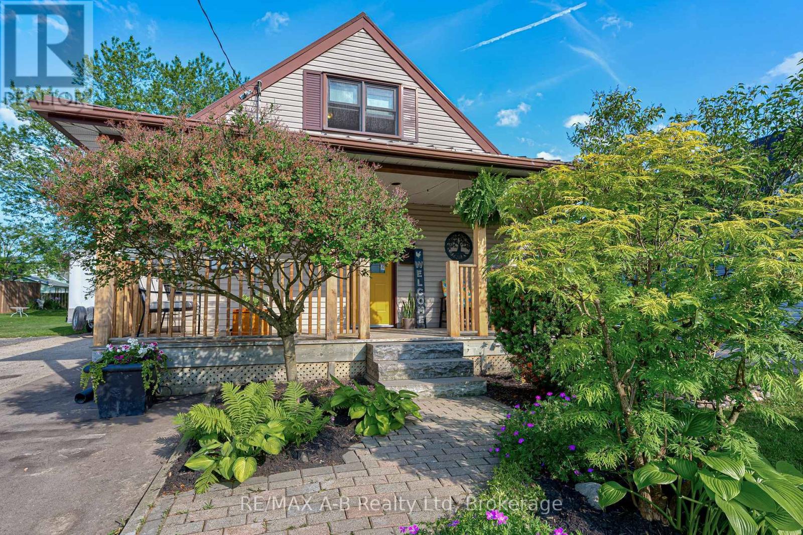 349 Nelson Street, Stratford, Ontario  N5A 2K7 - Photo 4 - X12225903