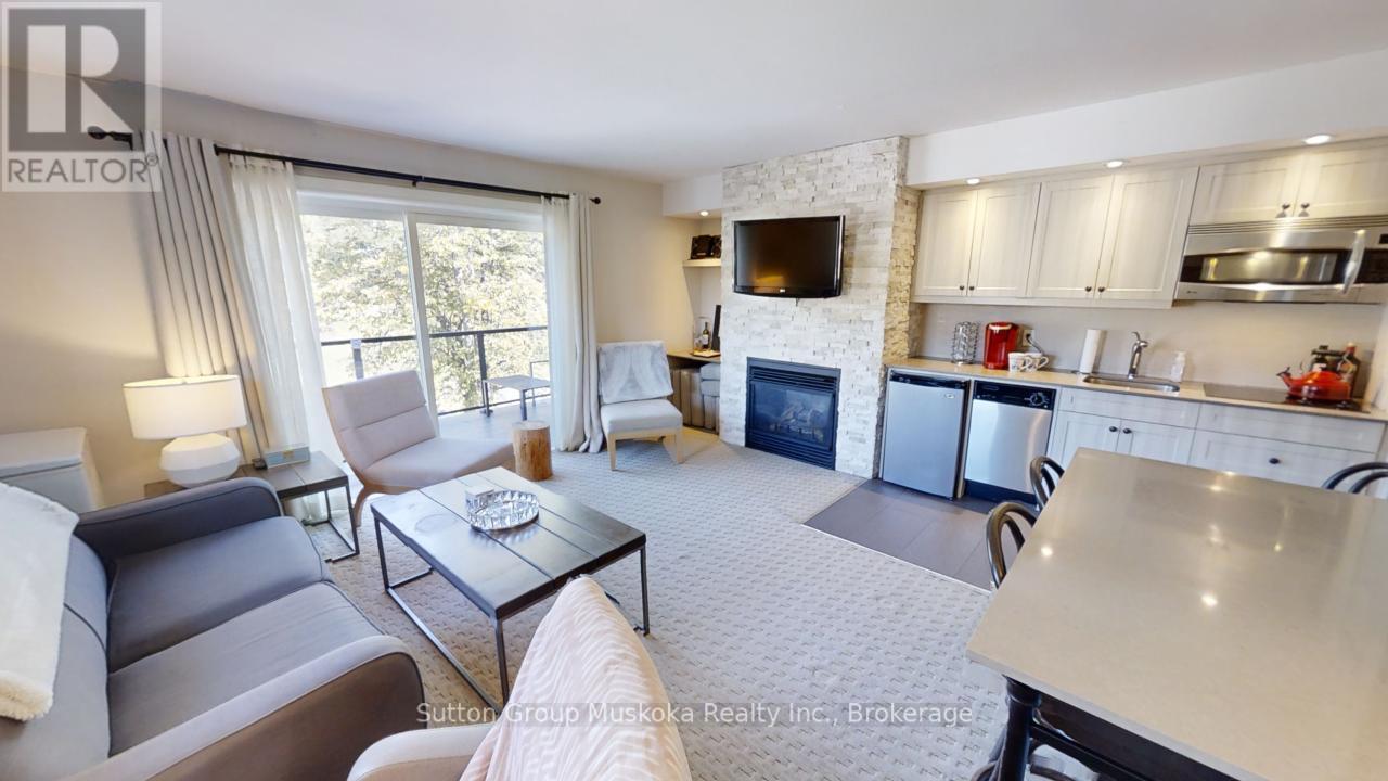 52-307 - 1235 Deerhurst Drive, Huntsville, Ontario  P1H 2E8 - Photo 5 - X12226054