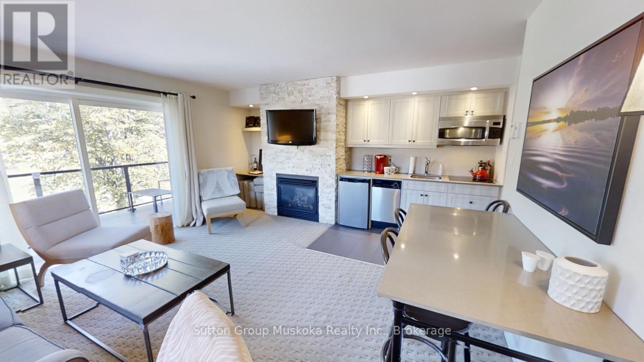 52-307 - 1235 Deerhurst Drive, Huntsville, Ontario  P1H 2E8 - Photo 6 - X12226054