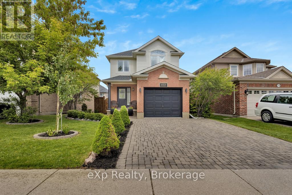 3558 LEGENDARY DRIVE, London South, Ontario