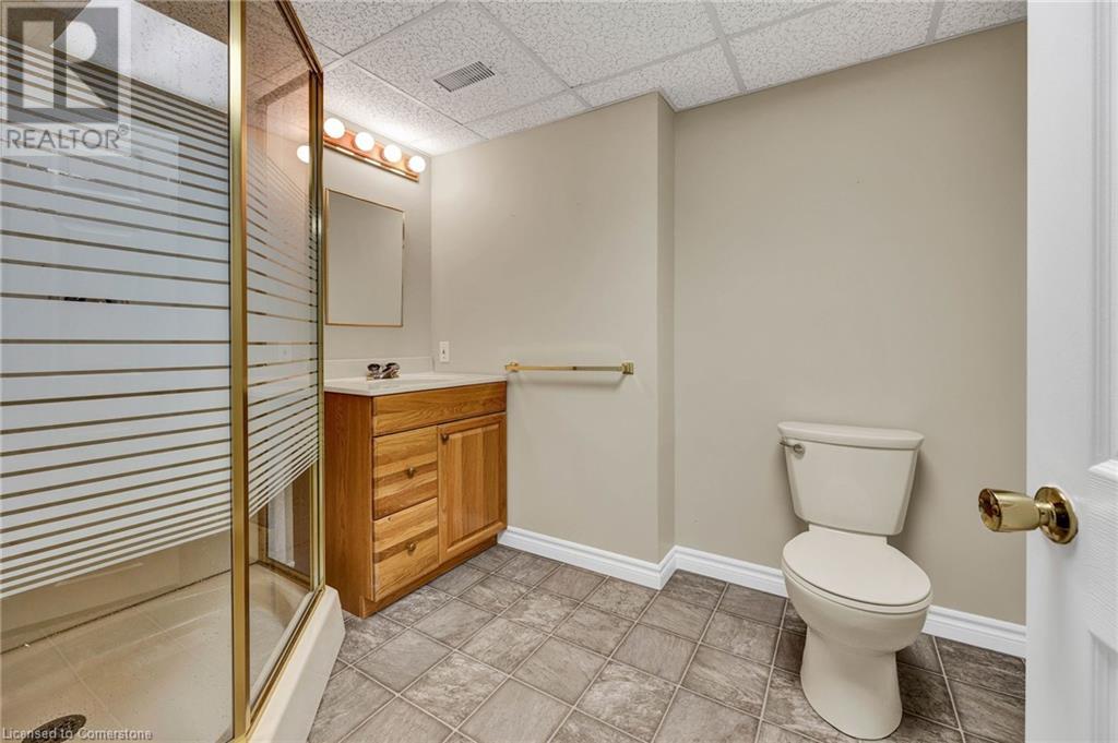 54 Burnt Ember Court, Kitchener, Ontario  N2A 3X4 - Photo 39 - 40742049