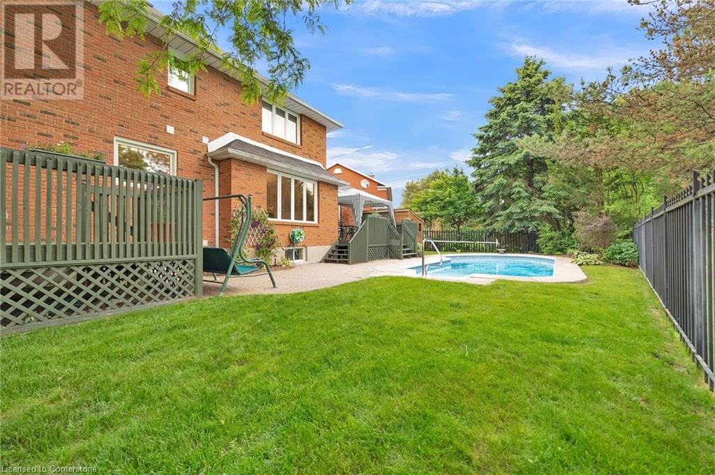 54 Burnt Ember Court, Kitchener, Ontario  N2A 3X4 - Photo 41 - 40742049