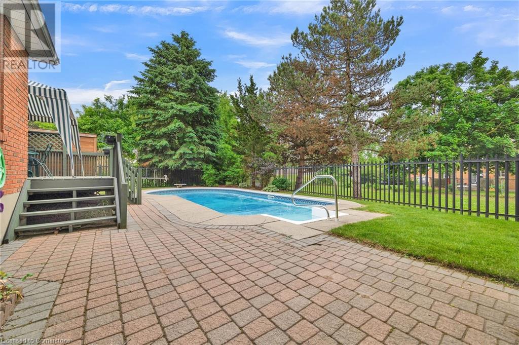 54 Burnt Ember Court, Kitchener, Ontario  N2A 3X4 - Photo 43 - 40742049