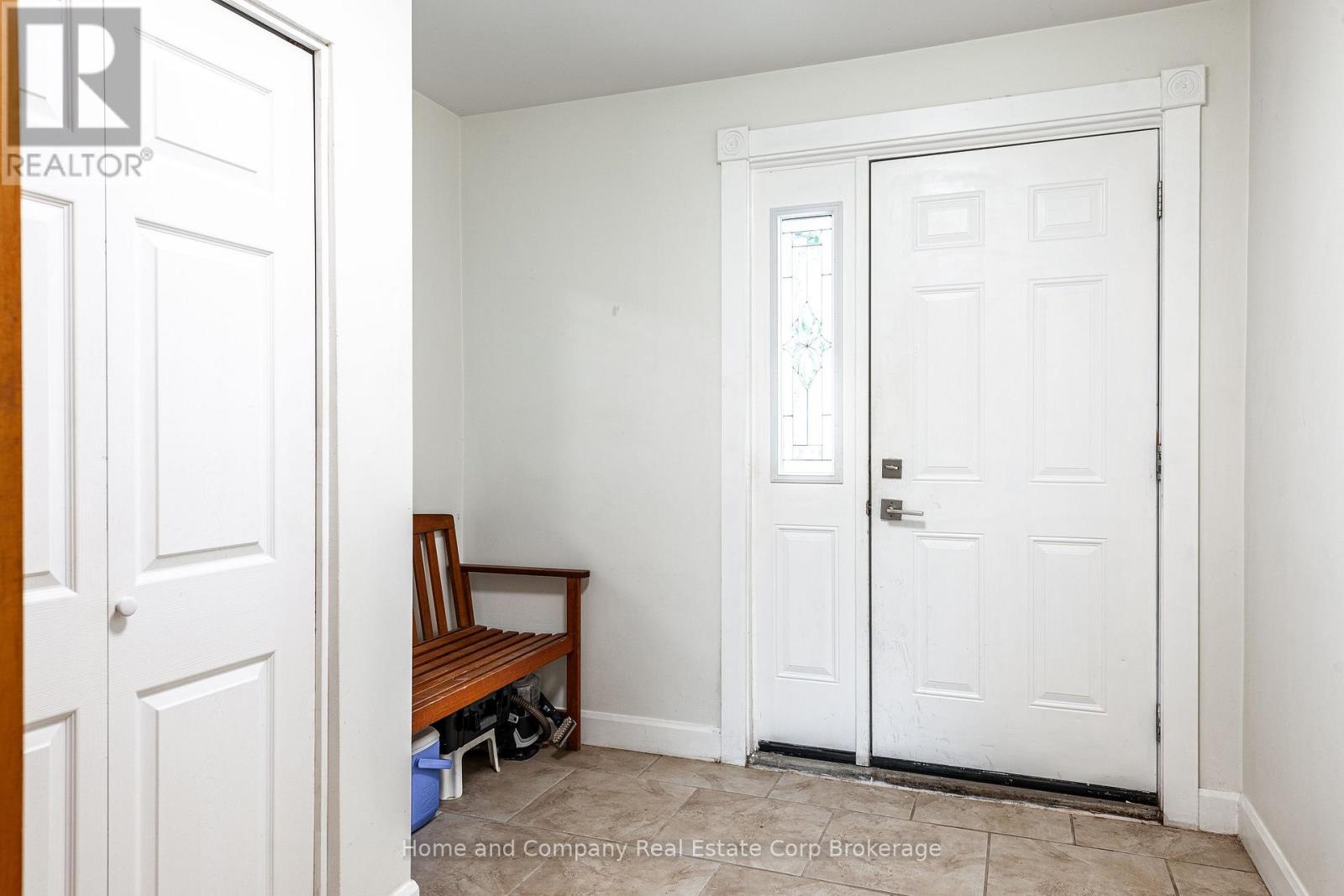 335 Britannia Street, Stratford, Ontario  N5A 5Z9 - Photo 5 - X12226111