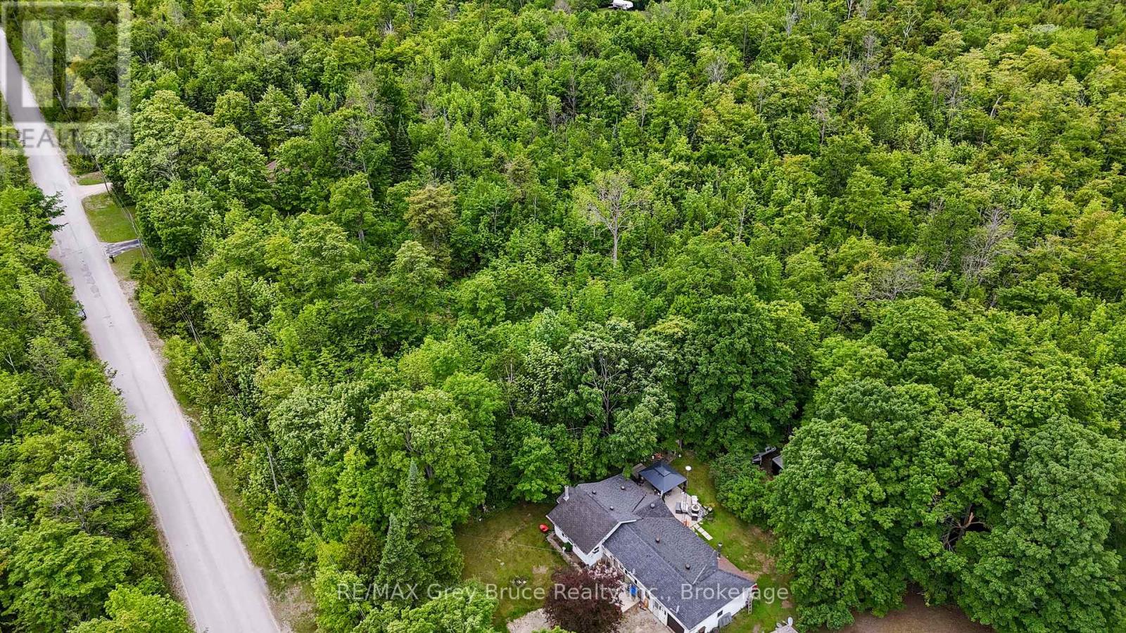 00 PARKSIDE AVENUE, South Bruce Peninsula, Ontario
