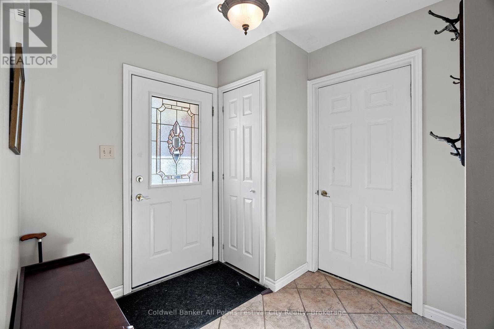 411 Warren Street, Goderich, Ontario  N7A 4M5 - Photo 6 - X12226180