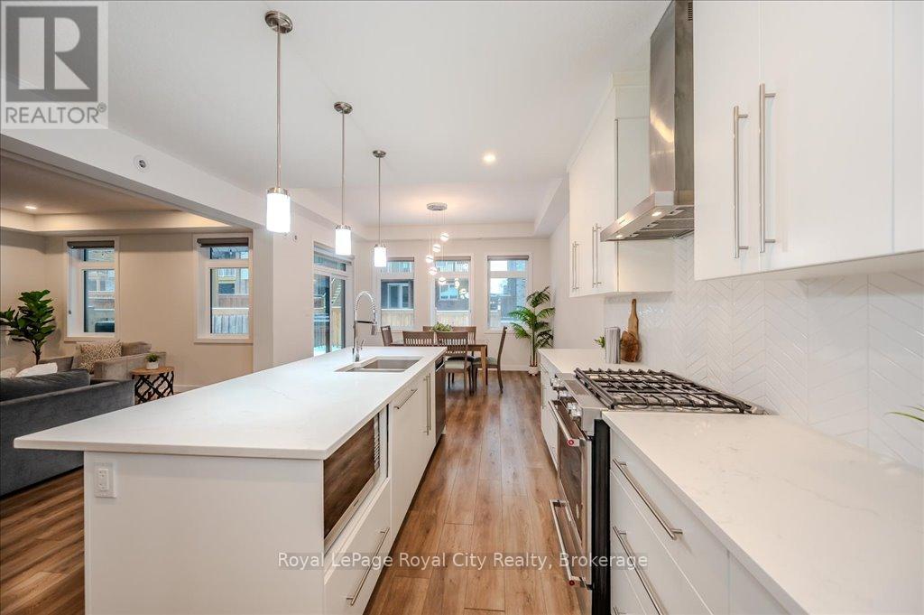 49 Ryder Avenue, Guelph, Ontario  N1G 0H1 - Photo 14 - X12226226