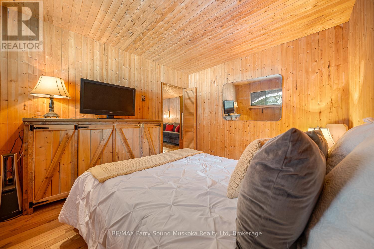 82 Bradley Road, Seguin, Ontario  P2A 2W9 - Photo 23 - X12226247