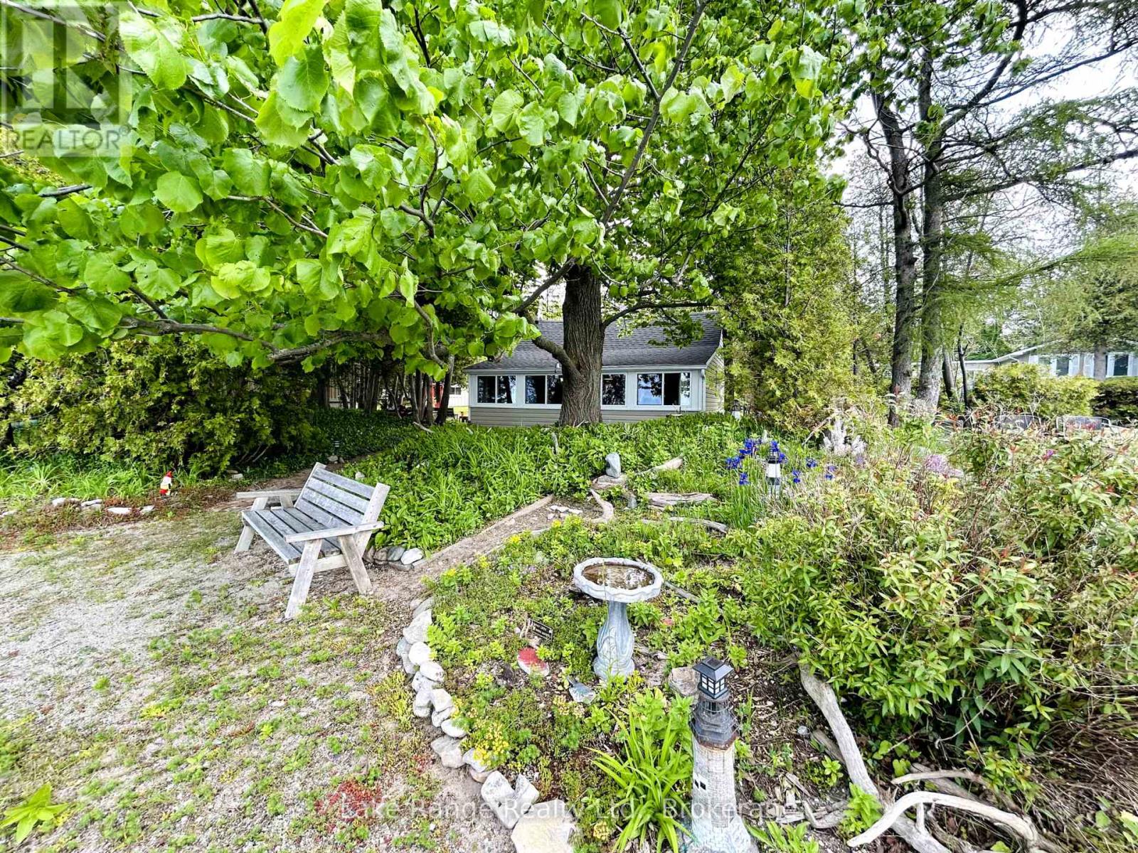 921 Cedar Trail, Huron-Kinloss, Ontario  N0G 2R0 - Photo 4 - X12226317