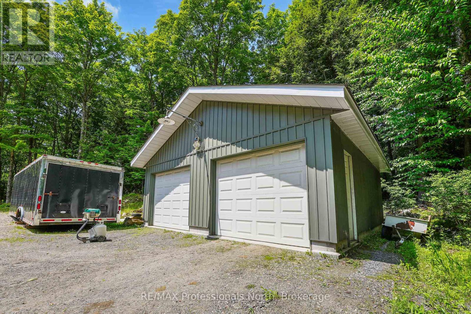 1336 Irish Line, Dysart Et Al, Ontario  K0M 1S0 - Photo 34 - X12226322