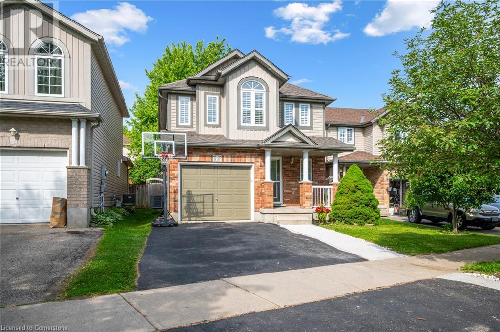 831 Whitecap Avenue, Waterloo, Ontario  N2K 4L4 - Photo 1 - 40742133