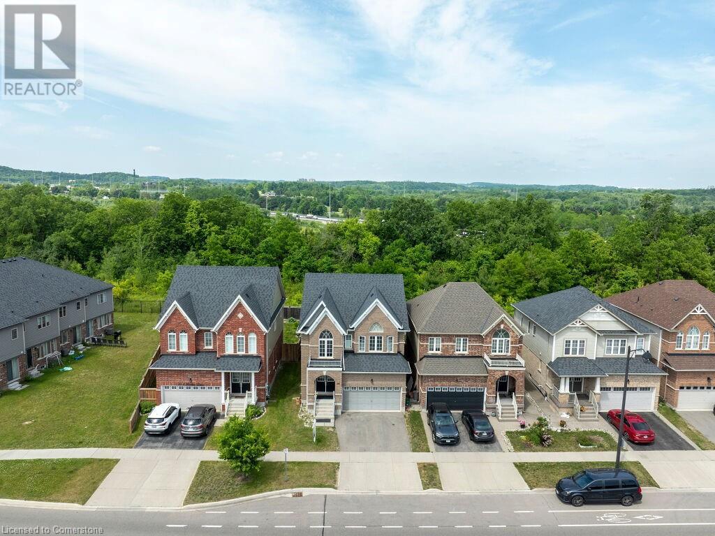 552 Linden Drive, Cambridge, Ontario  N3H 5L5 - Photo 3 - 40742064