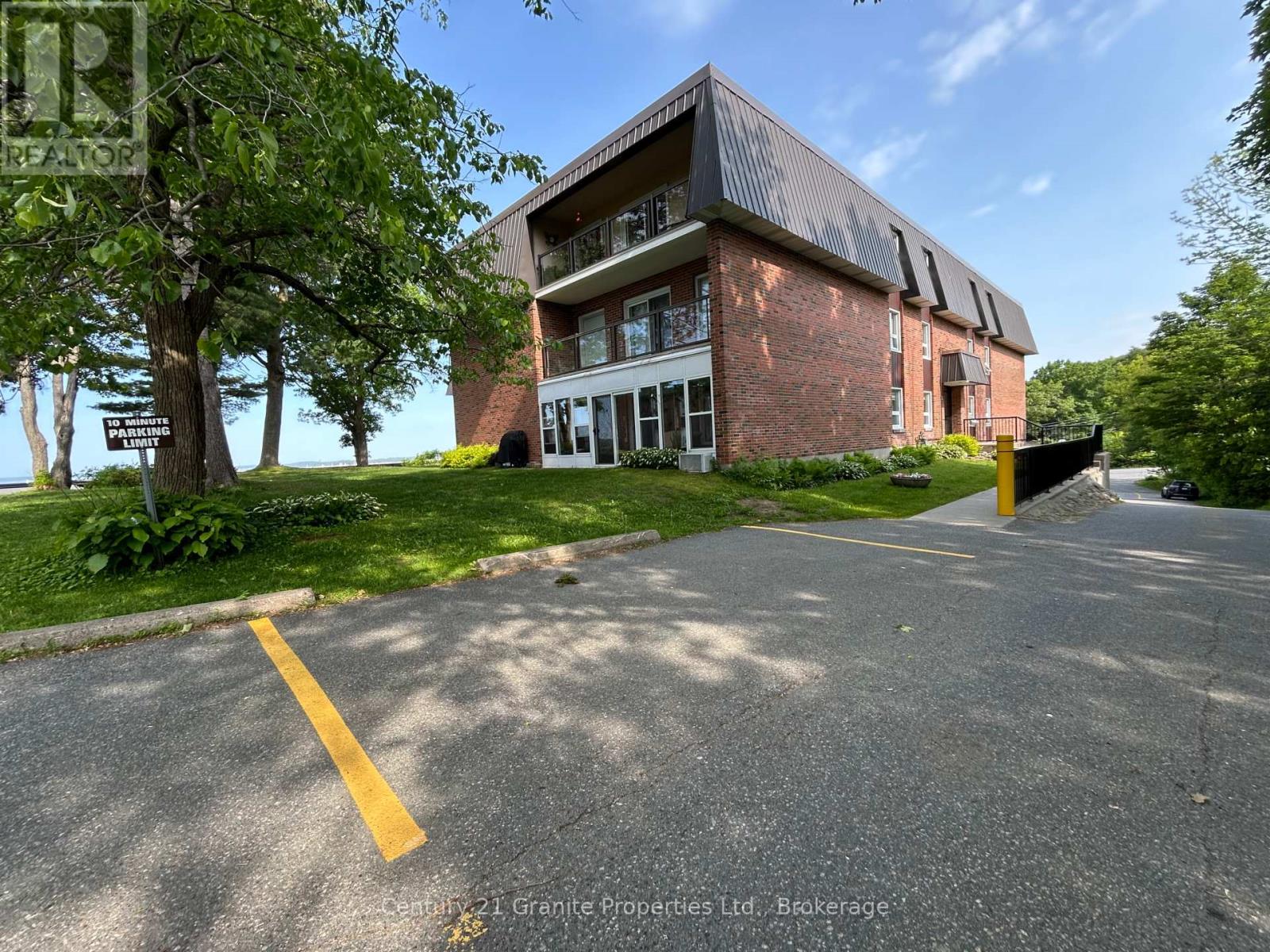 306 - 200 BEACONVIEW HEIGHTS, Parry Sound, Ontario