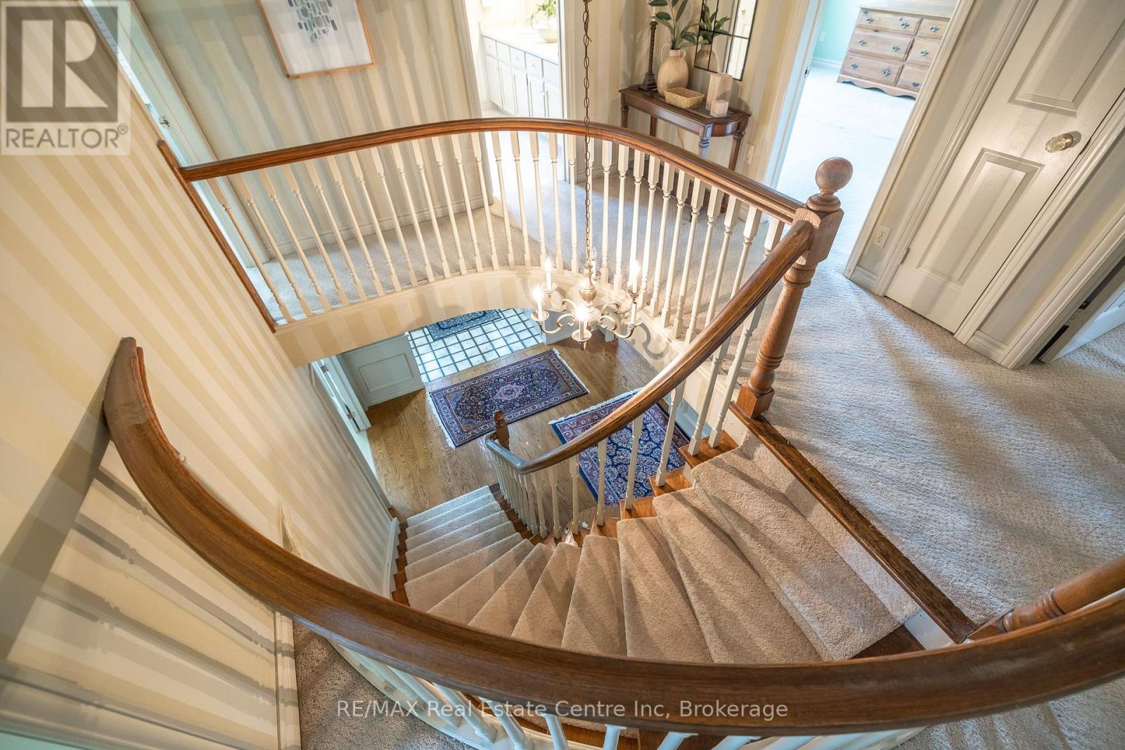 27 Colborn Street, Guelph, Ontario  N1G 2M4 - Photo 25 - X12226549