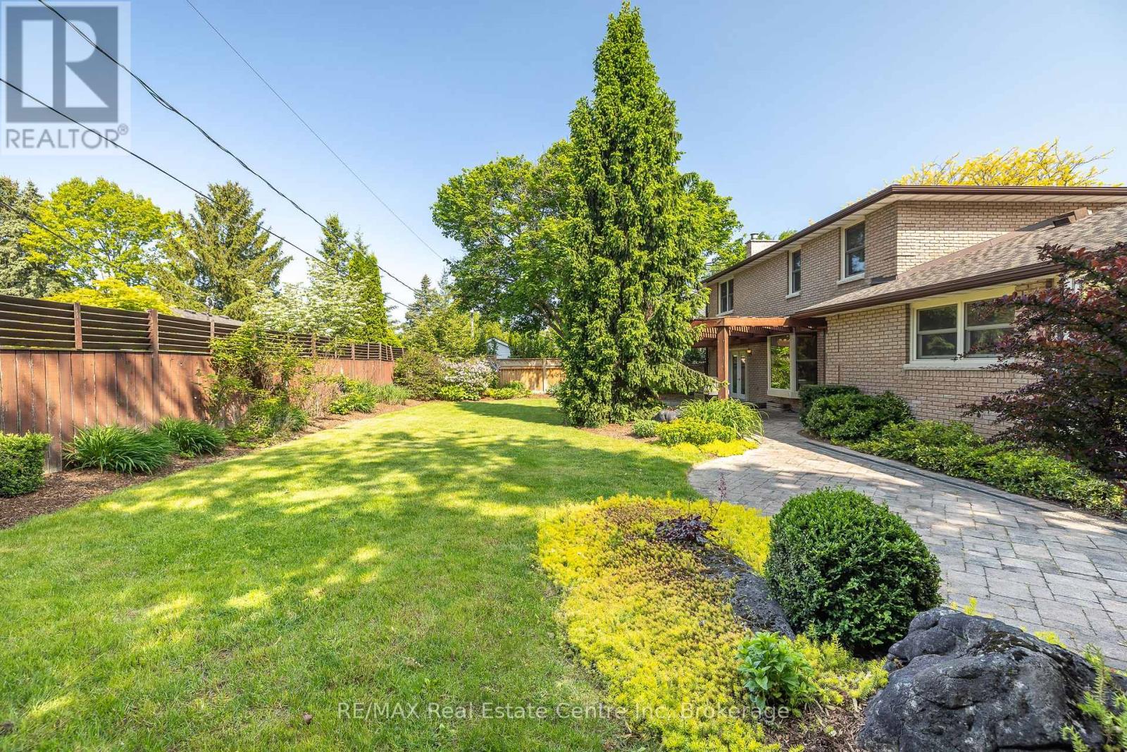 27 Colborn Street, Guelph, Ontario  N1G 2M4 - Photo 41 - X12226549