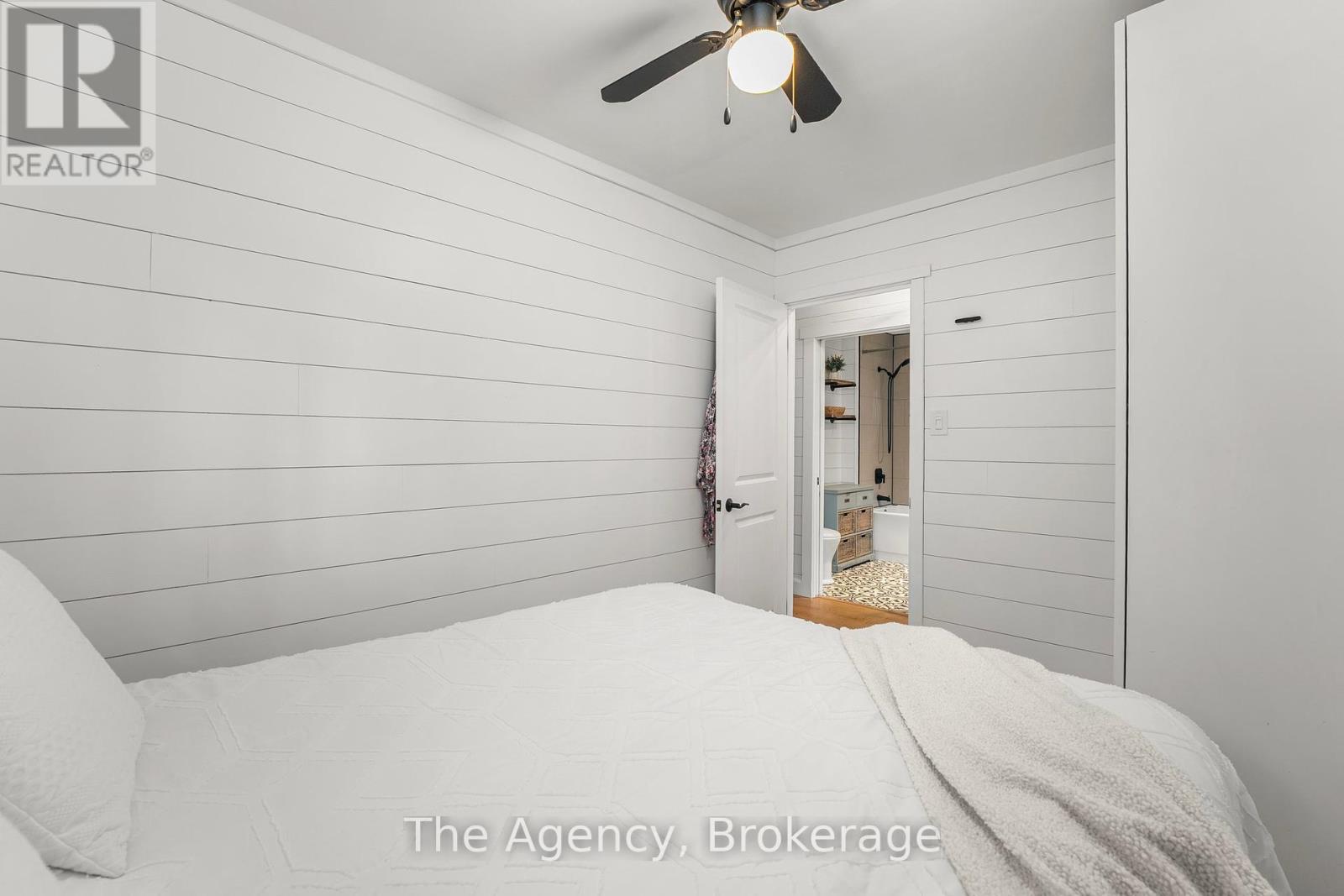 1333 Sherwood Forest Road, Bracebridge, Ontario  P1L 1X3 - Photo 14 - X12226593