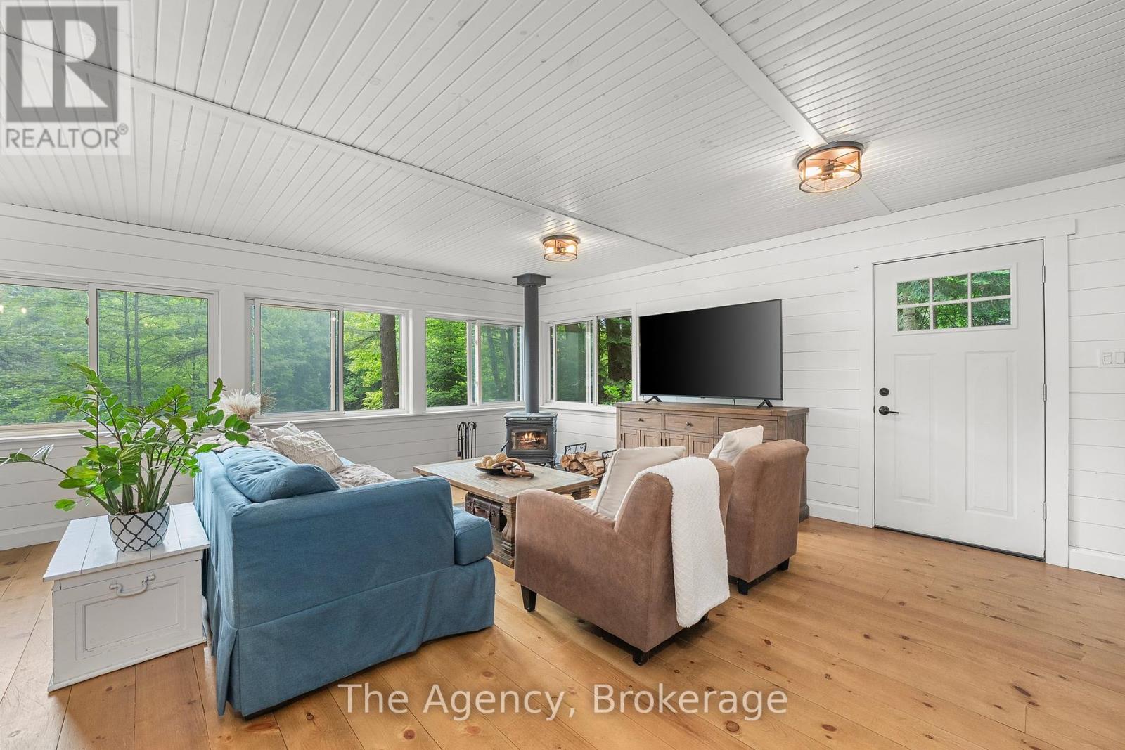 1333 Sherwood Forest Road, Bracebridge, Ontario  P1L 1X3 - Photo 4 - X12226593