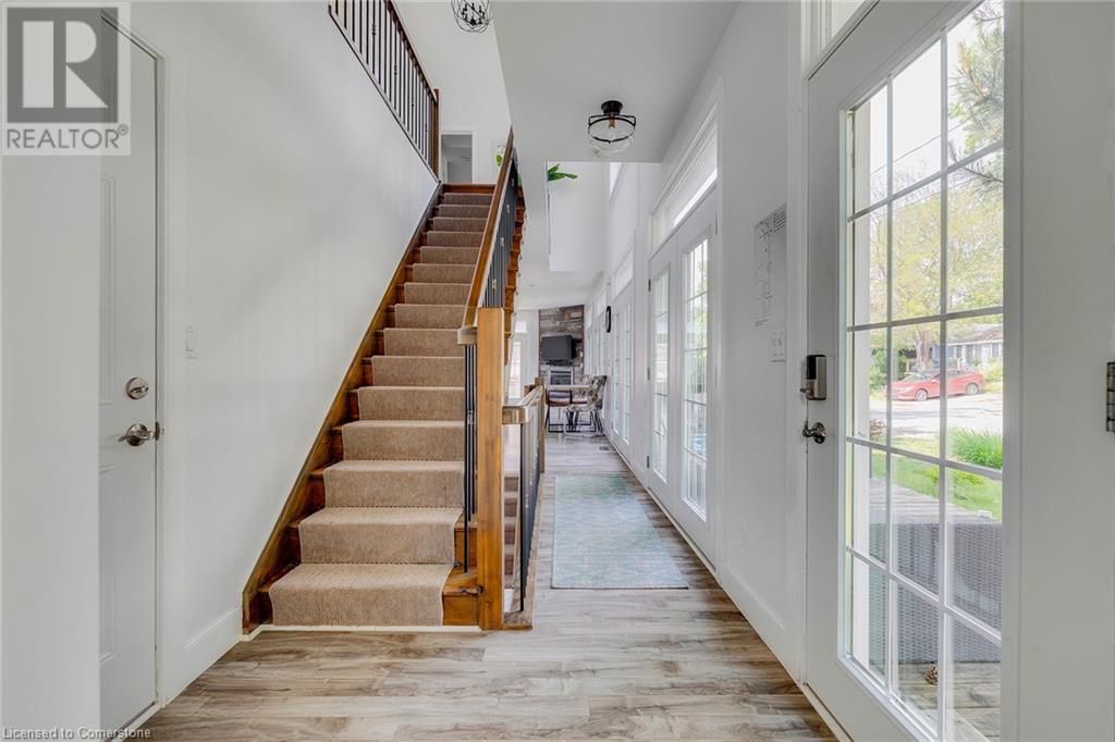 28 Centre Street, Grand Bend, Ontario  N0M 1T0 - Photo 13 - 40741952