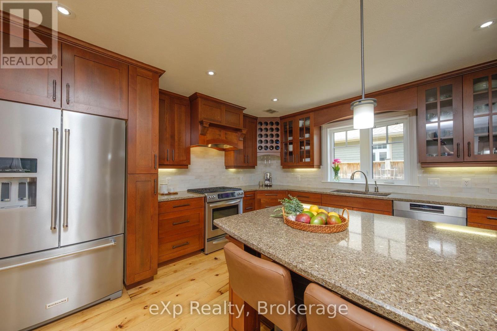 465 Creekwood Drive N, Saugeen Shores, Ontario  N0H 2L0 - Photo 14 - X12226775