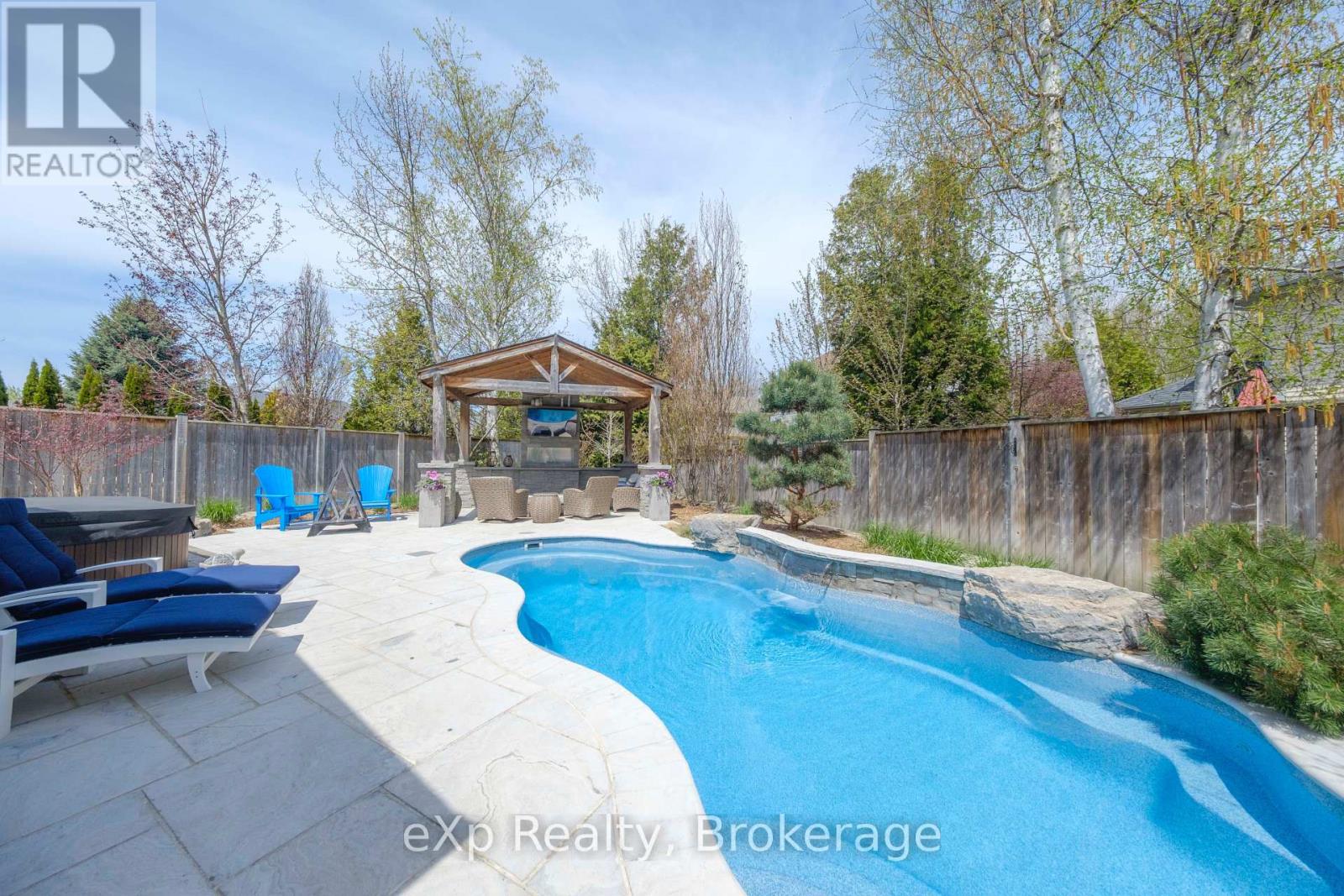 465 Creekwood Drive N, Saugeen Shores, Ontario  N0H 2L0 - Photo 19 - X12226775