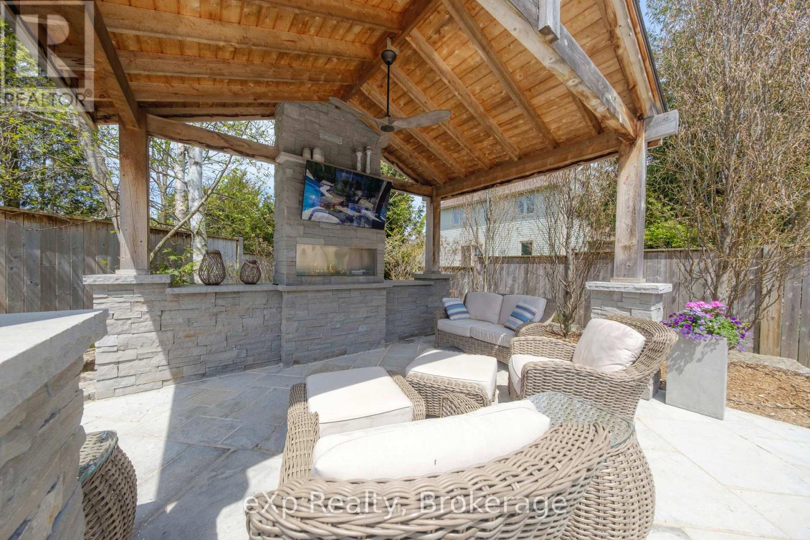 465 Creekwood Drive N, Saugeen Shores, Ontario  N0H 2L0 - Photo 22 - X12226775