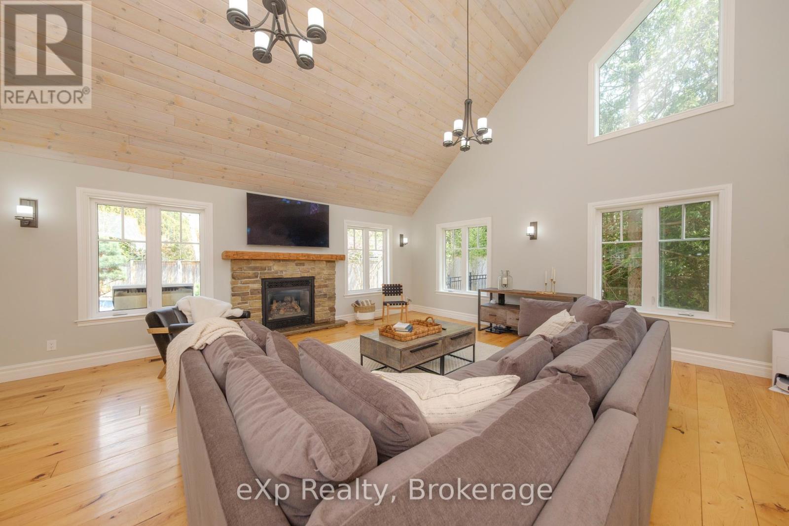 465 Creekwood Drive N, Saugeen Shores, Ontario  N0H 2L0 - Photo 25 - X12226775