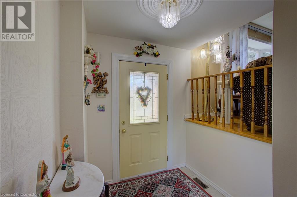 1275 Dunbar Road, Cambridge, Ontario  N3H 4Z6 - Photo 5 - 40742312