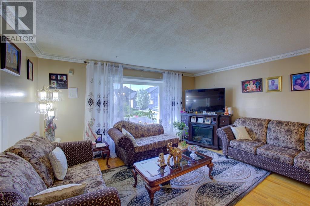 1275 Dunbar Road, Cambridge, Ontario  N3H 4Z6 - Photo 6 - 40742312