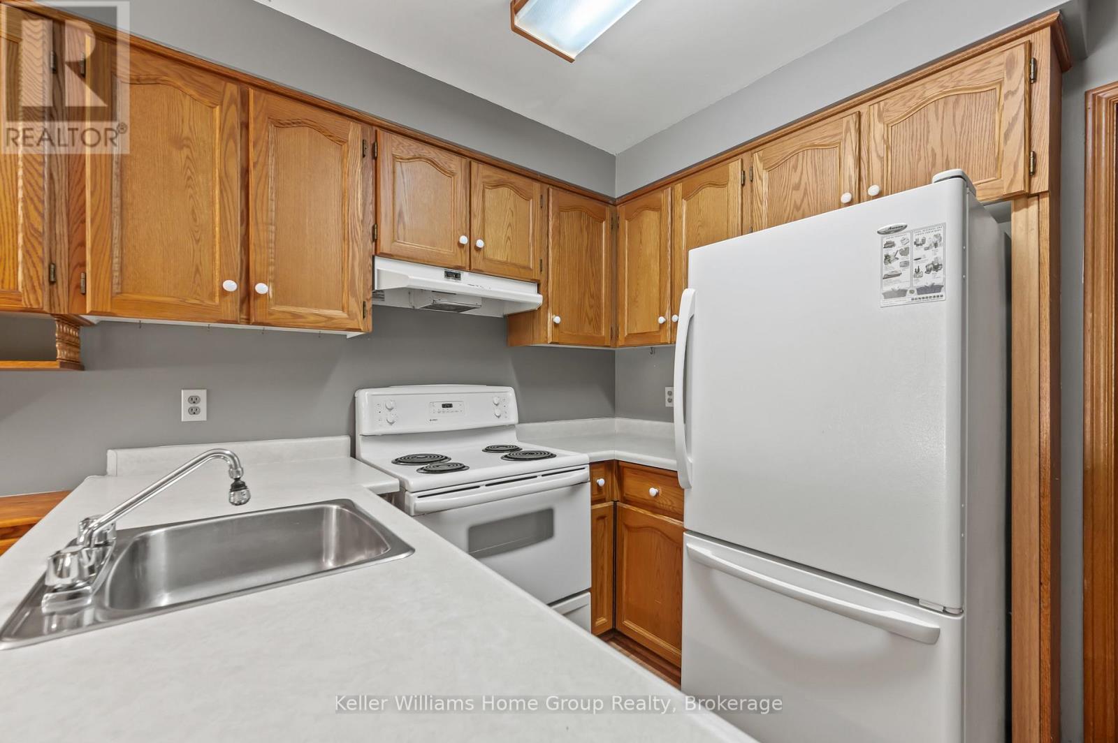 159 E Mill Street, Centre Wellington, Ontario  N0B 1S0 - Photo 6 - X12226834