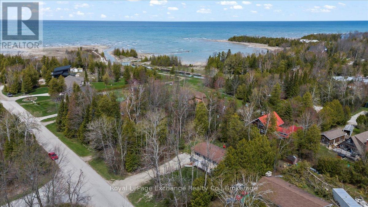 184 Scotts Point Road, Kincardine, Ontario  N0G 2T0 - Photo 27 - X12226929
