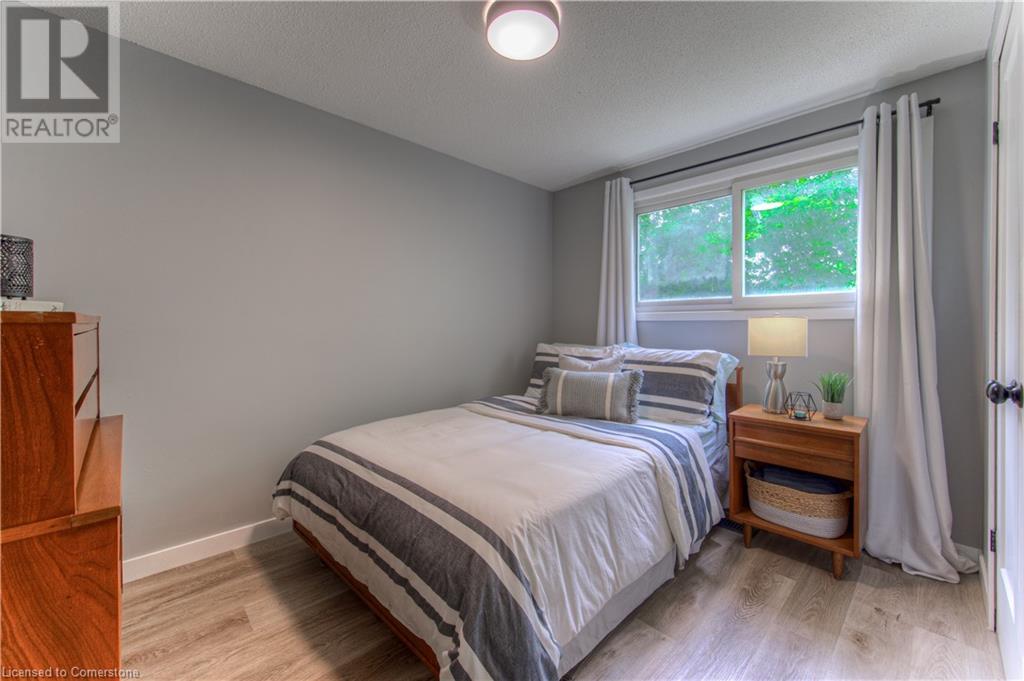 133 Christopher Drive, Waterloo, Ontario  N2J 4J6 - Photo 14 - 40741482