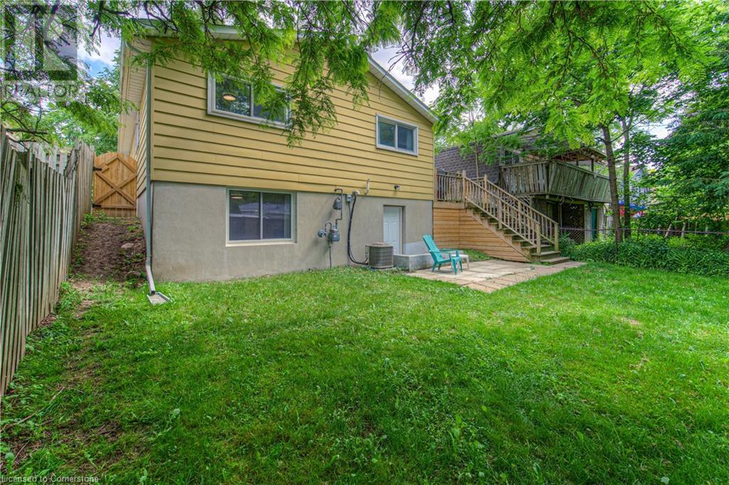 133 Christopher Drive, Waterloo, Ontario  N2J 4J6 - Photo 29 - 40741482