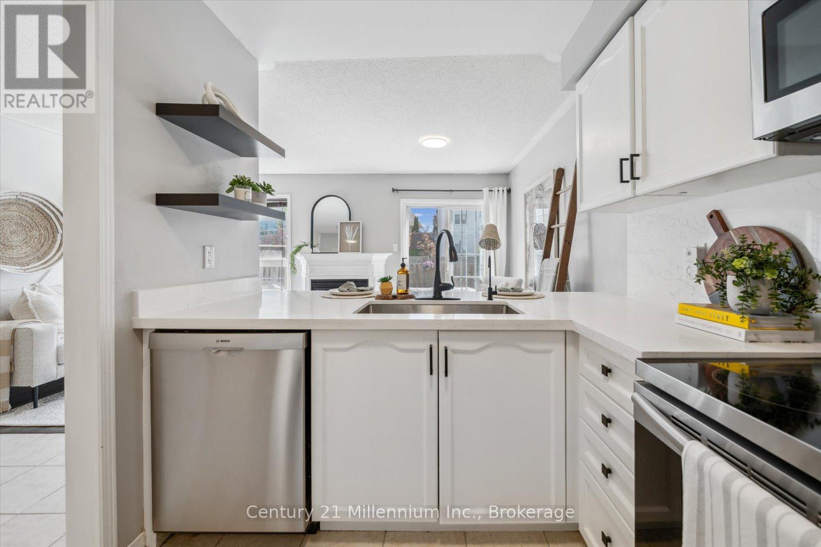 25 Hammill Heights, East Gwillimbury, Ontario  L0G 1M0 - Photo 20 - N12227126