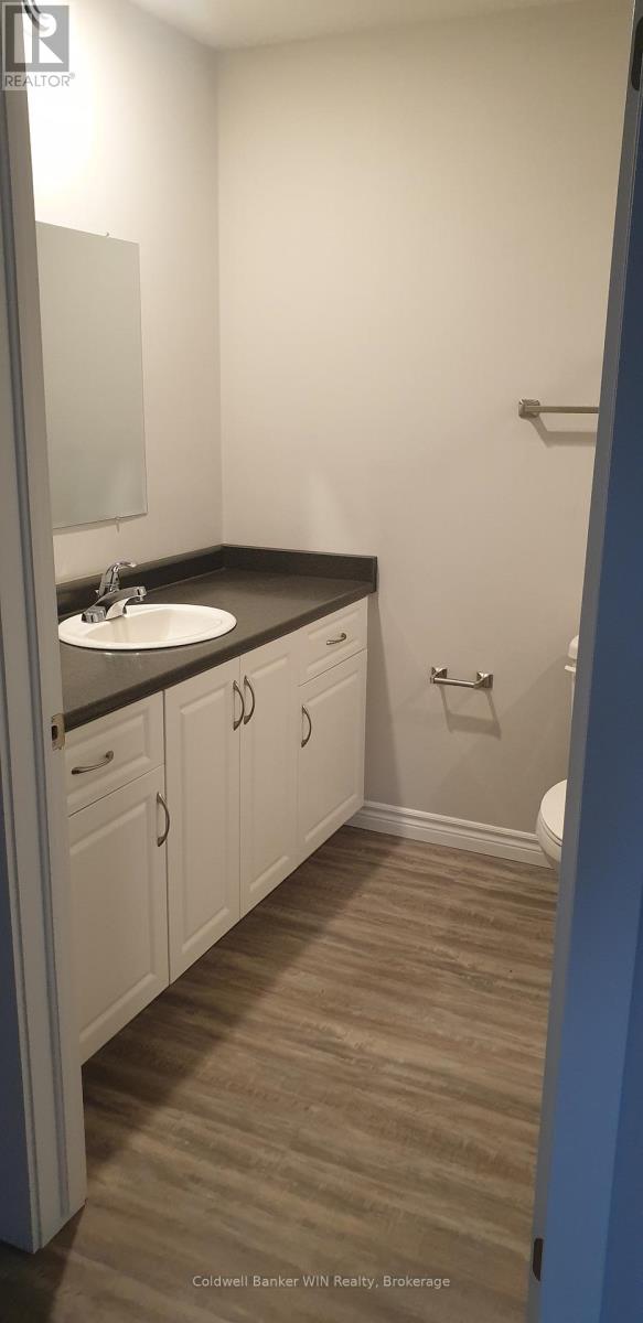 540 Wallace Avenue S, North Perth, Ontario  N4W 1Y7 - Photo 2 - X12227070