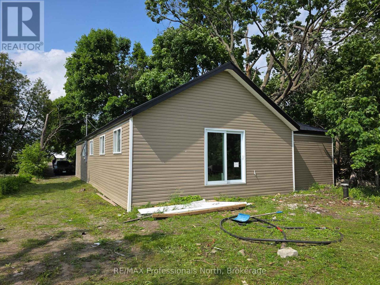 298 County Road 8, Kawartha Lakes, Ontario  K0M 1N0 - Photo 2 - X12227168