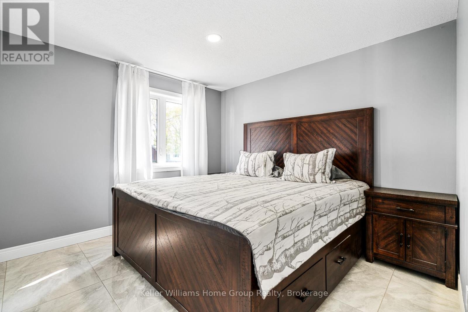 202 Ellen Street, North Perth, Ontario  N0G 1B0 - Photo 15 - X12227169