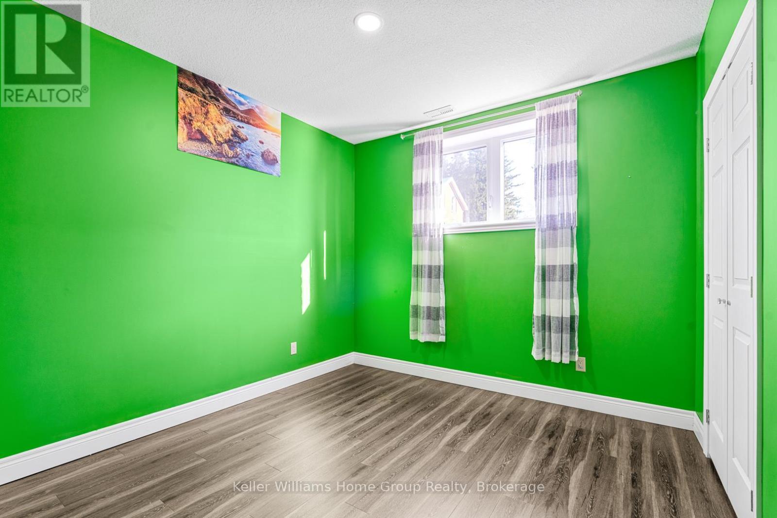 202 Ellen Street, North Perth, Ontario  N0G 1B0 - Photo 23 - X12227169