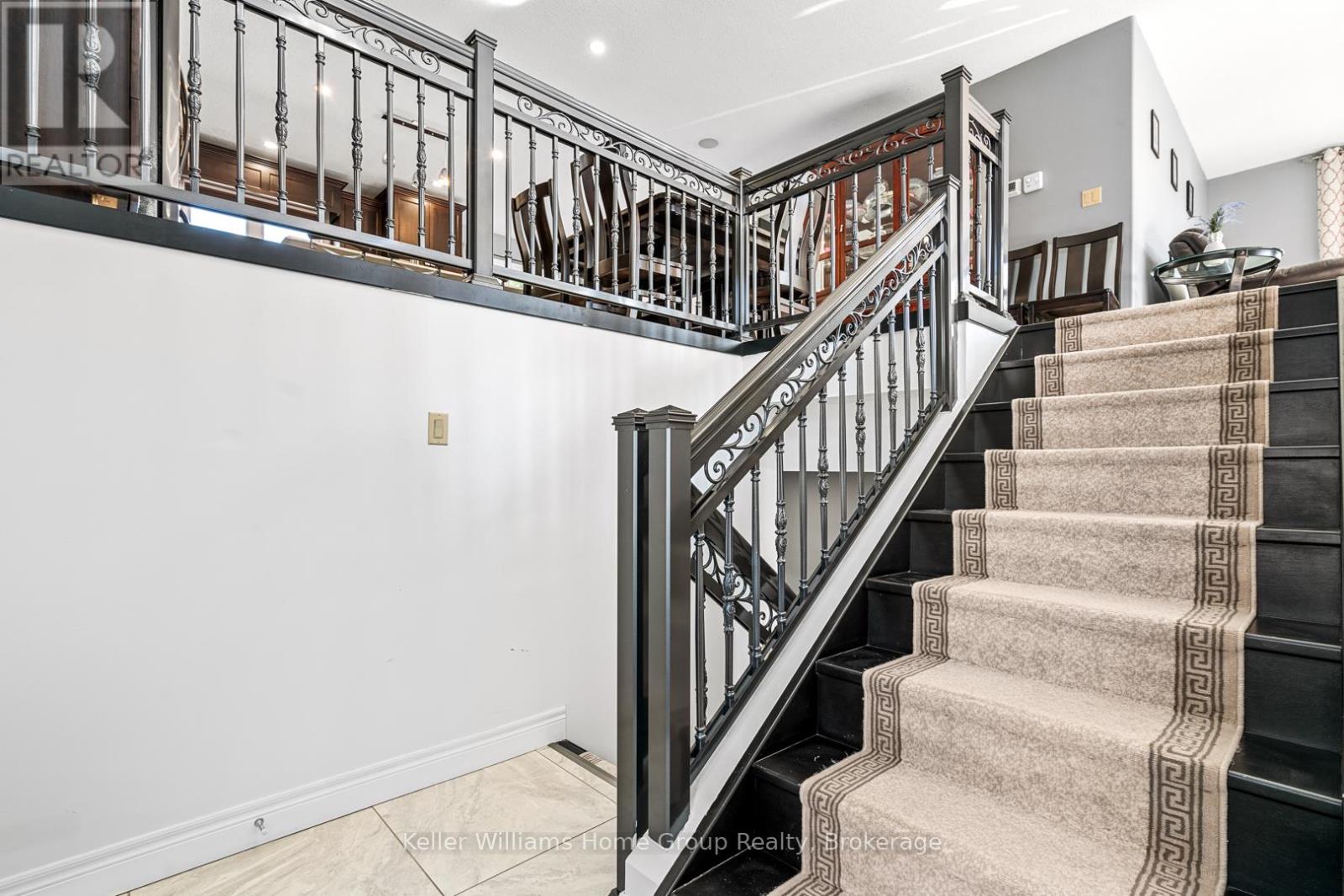 202 Ellen Street, North Perth, Ontario  N0G 1B0 - Photo 6 - X12227169