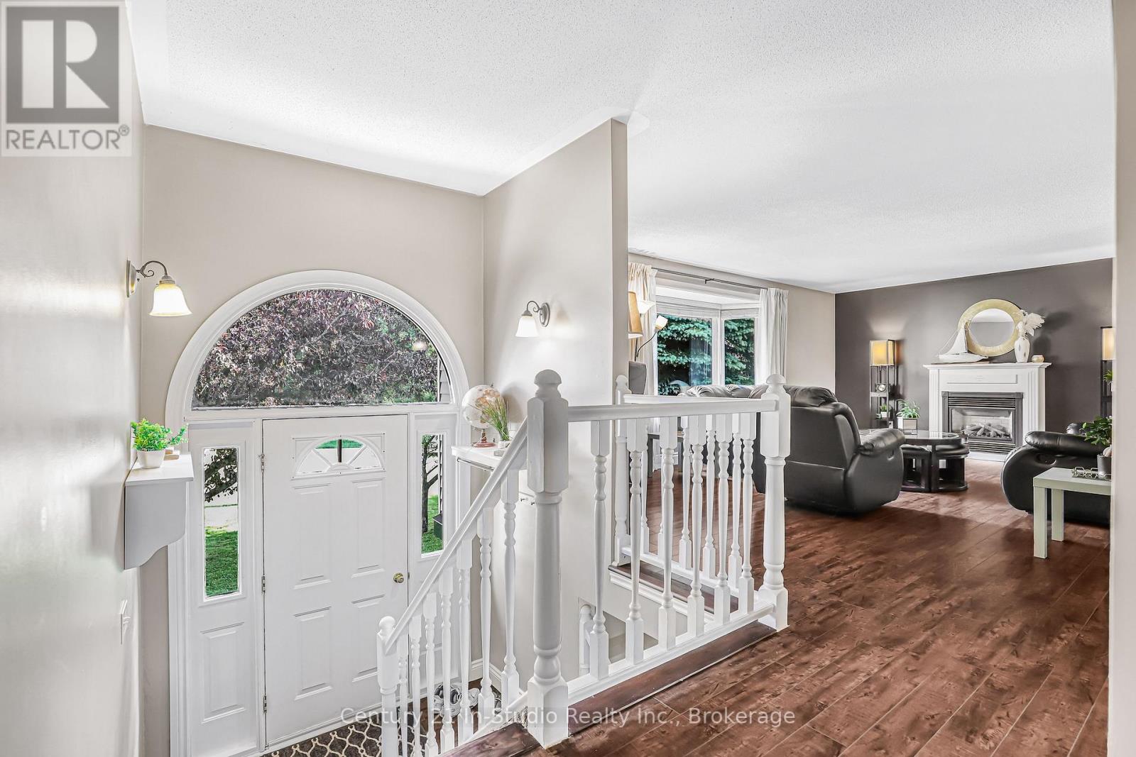 372 St Albert Street, Kincardine, Ontario  N2Z 2V3 - Photo 15 - X12227177