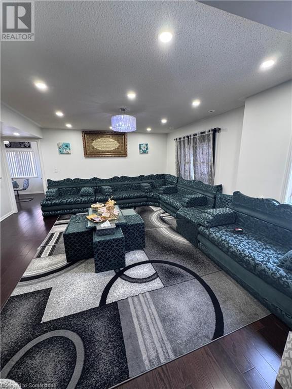 4620 Guildwood Way Unit# 72, Mississauga, Ontario  L5R 4H4 - Photo 3 - 40741908